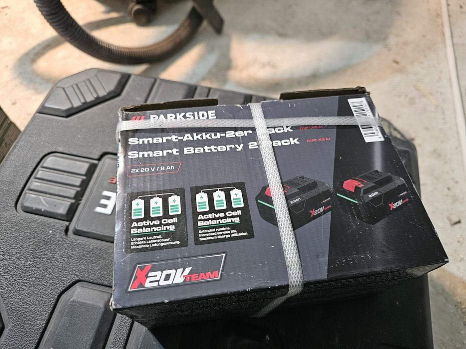 Acumulator patkside 8ah x20v team