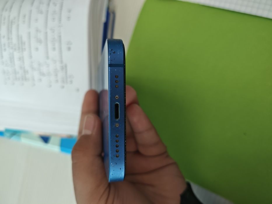 iPhone 13 состояние ближе к идеалу