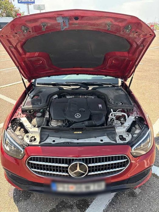 Mercedes E class 300 DE 4Matic