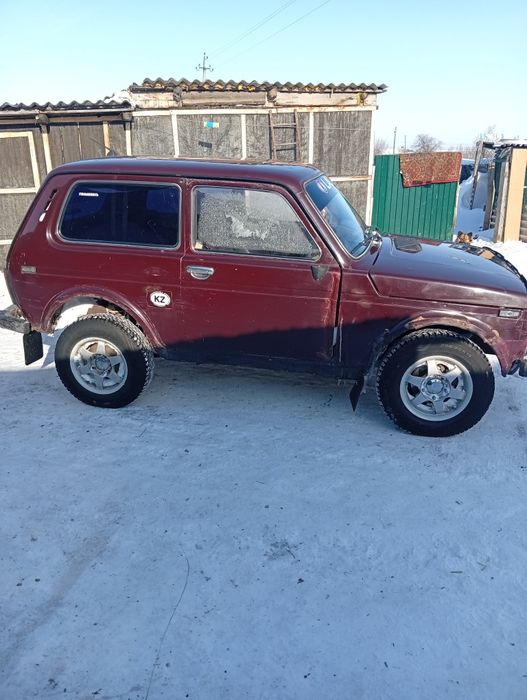 Продам ниву 21214