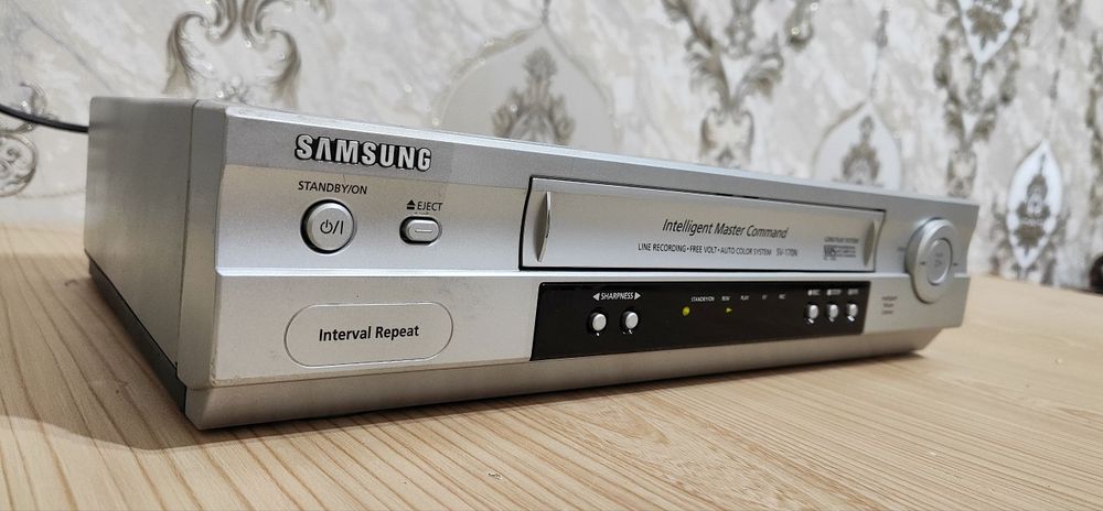 Samsung Видеомагнитафон