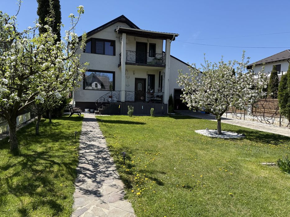 Proprietar , casa Gheraiesti ,panouri FV