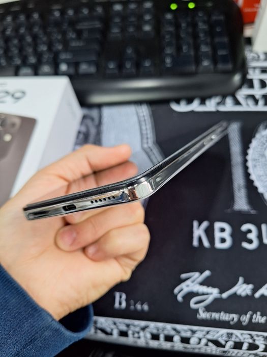 Vivo Y29  Telefon satiladi