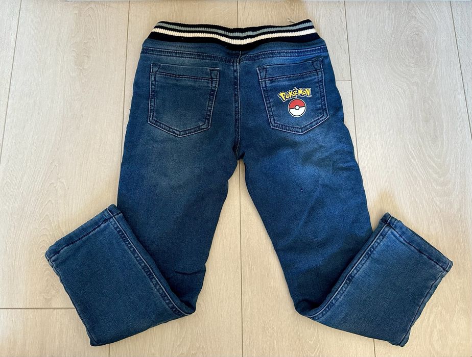 Pantaloni (blugi) termoizolanți Pokemon, C&A, mărimea 116