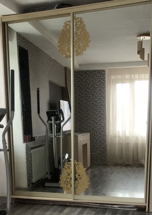 Шкаф купе продам