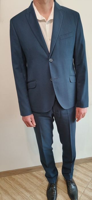 Costum barbati Sentieri mărimea 48