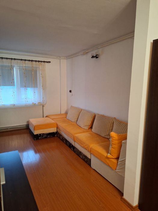 Închiriez apartament 1 camera - Garsoniera Deva