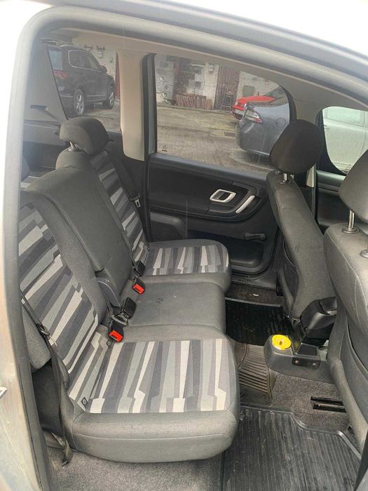 Skoda Roomster 1.2 TSI 70 CP - Ideală pentru Familie și Oraș!