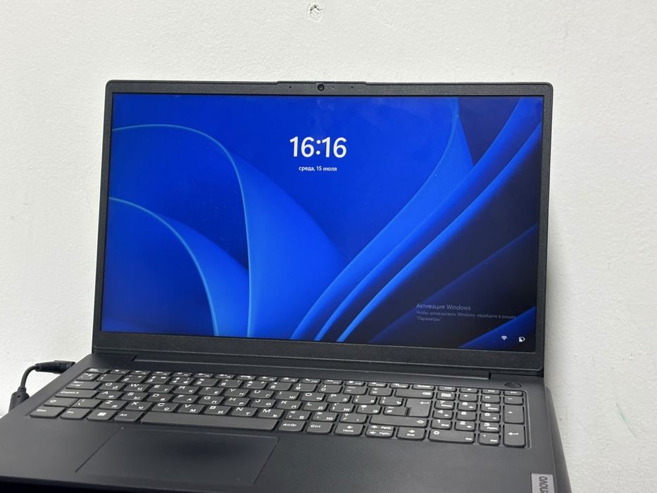Ноутбут Lenovo 2024