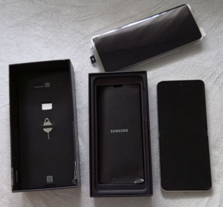 Samsung flip z3, 256 gb