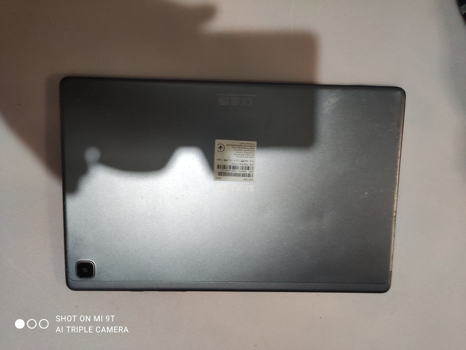 Продам планшет samsung tab a7