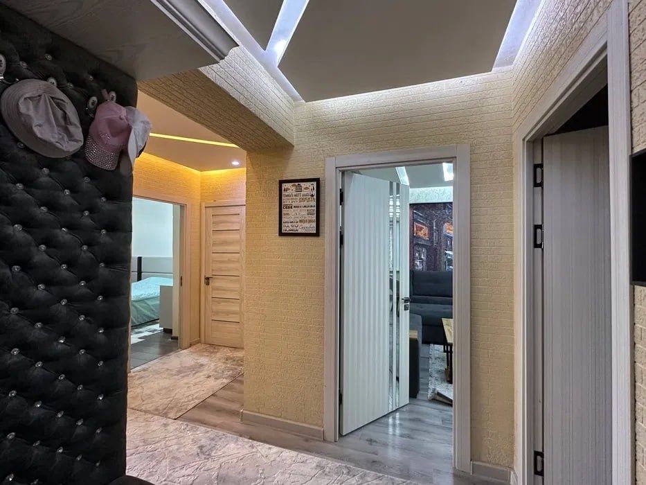 Srochno ijaraga beriladi 9- hudud 3 xona Oilaga