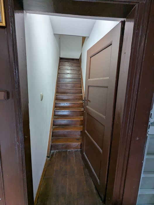 Уникална къща в сърцето на еленския балкан