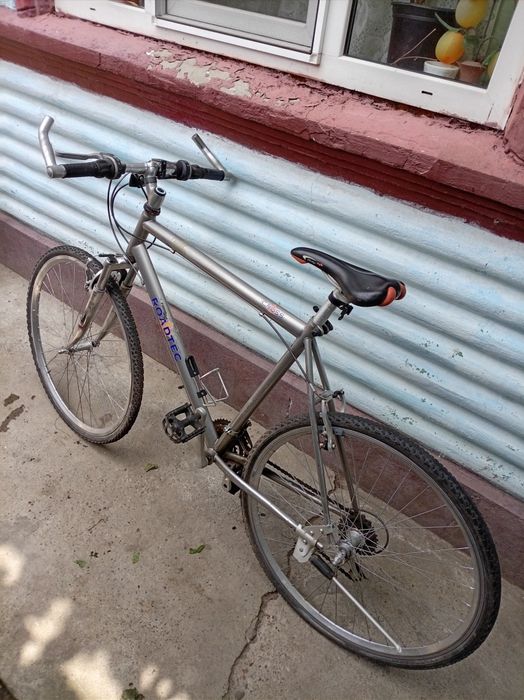 Vind biciclete dama bărbăteștii preț 250 lei