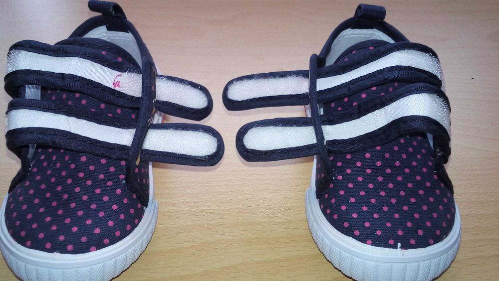 Детски обувки  - нови, необувани