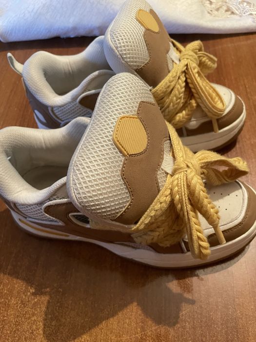 Sneaker chunky zara nr 39 culoare bej