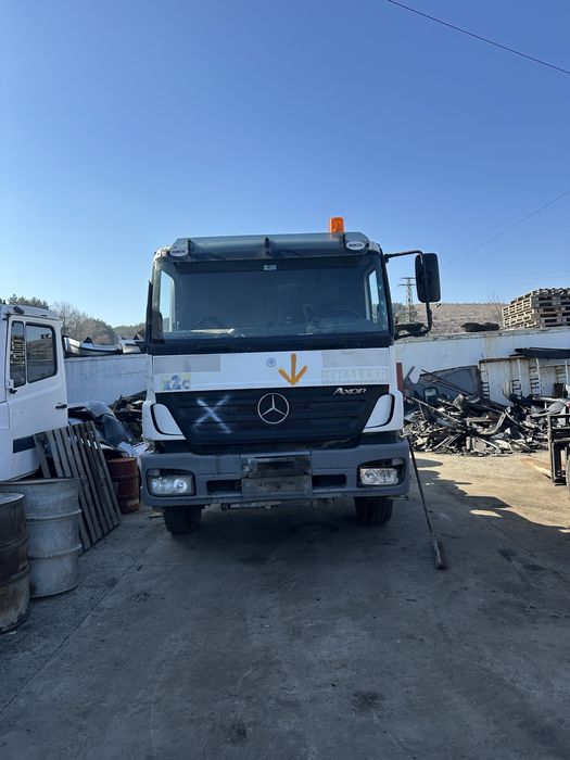 Мерцедес Аксор 1829