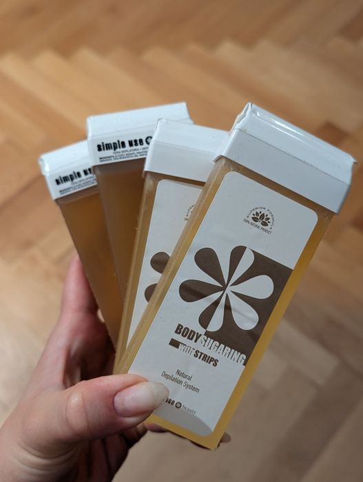 Ролон кола маска, различни видове - 19 бр. за 12 € (0.63 €/бр.)