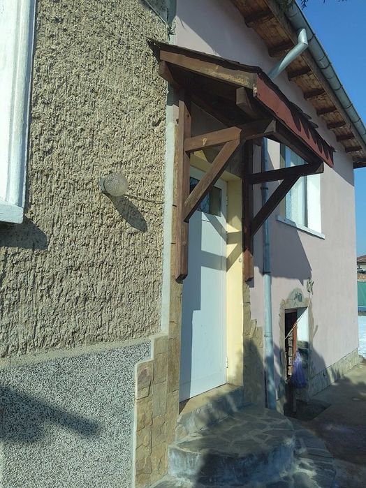 Продава се Къща в Ихтиман - 106 кв.м за 1227 €/кв.м - Снимка #12