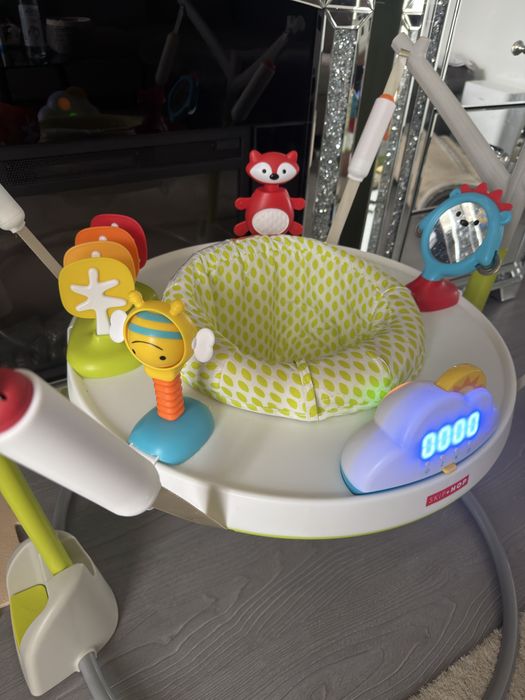 Jumper bebe de la 4 luni