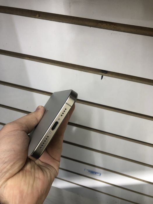 İphone 15 pro max 256GB