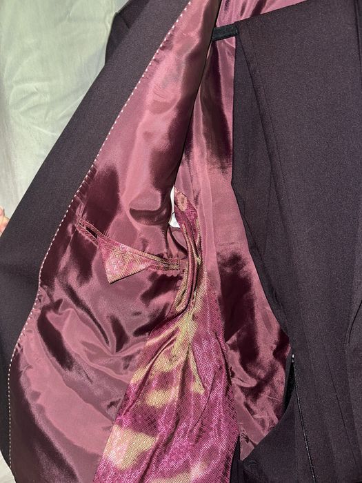 Costum barbat visiniu