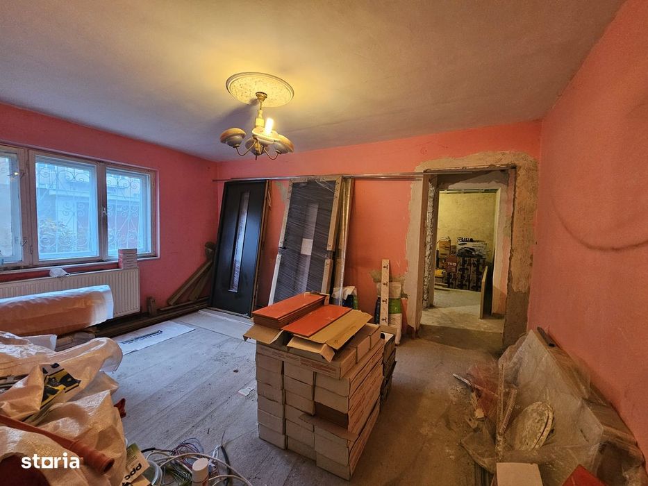 Apartament 2 camere , zona Gojdu , parter