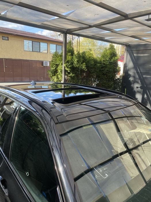 Bmw x 5 F15 pachet M full de fabrica ,benzina 2,0 !