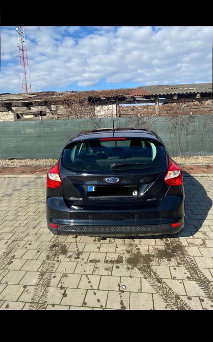 Vând Ford Focus an 2013