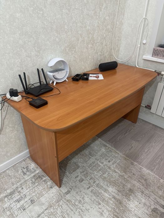 Очень прочный стол