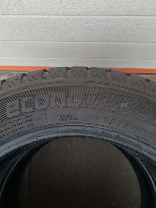Летни гуми за Бус 2 броя DUNLOP EconoDrive 215 60 R17C дот 0718