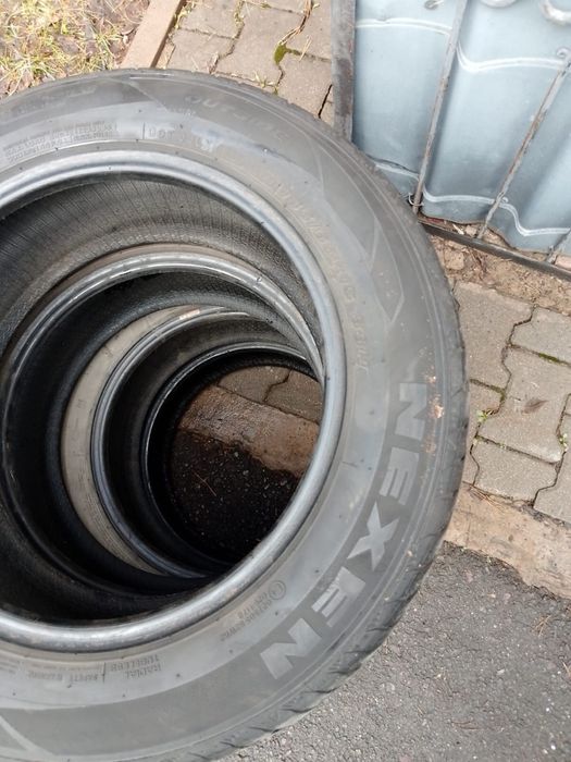 Продам шины  4 штуки