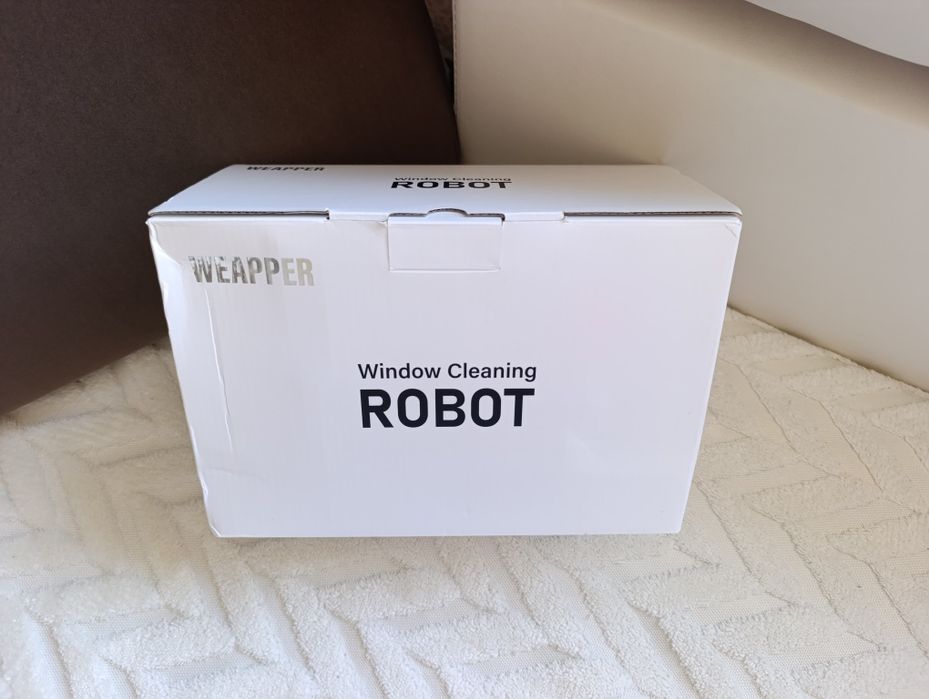 Робот за почистване на прозорци
