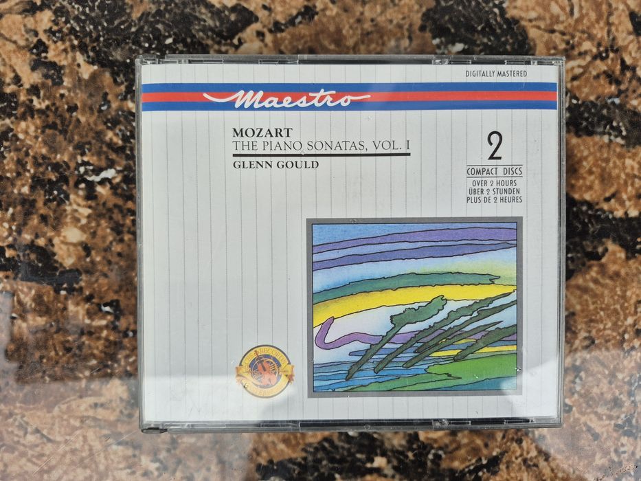 Vand  Lot 16 CD cu muzică clasică mixta  made in Germany

Artiști:

-