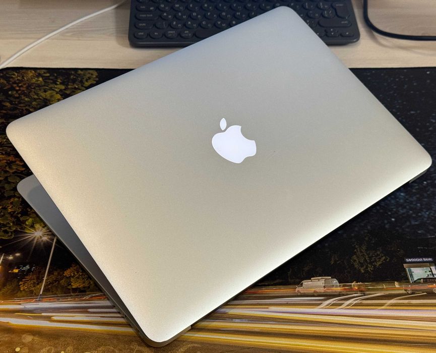 MacBook Air Intel Core i7 / 8 Gb RAM / 500 Gb / Silver / 31 Цикл