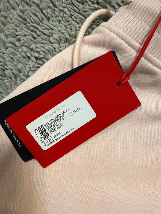 Hugo Boss долници