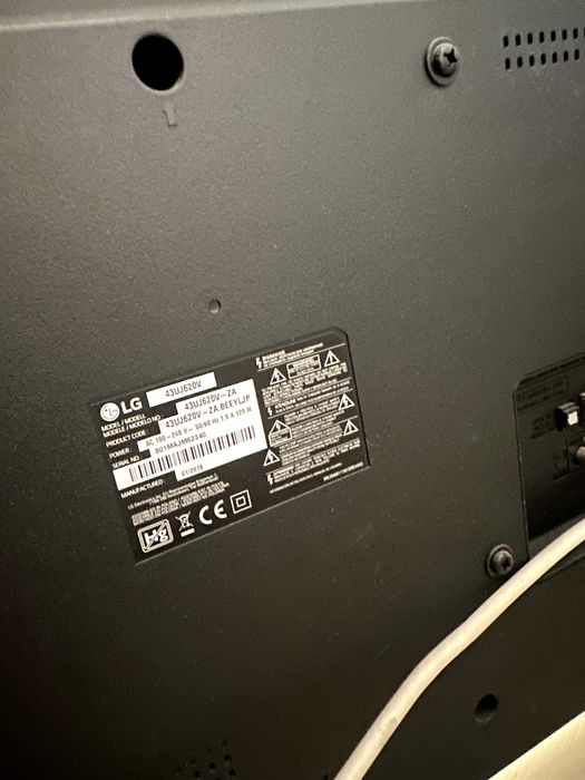 Televizor SMART LG 43UJ620V fara probleme, diagonala 108cm/43inch