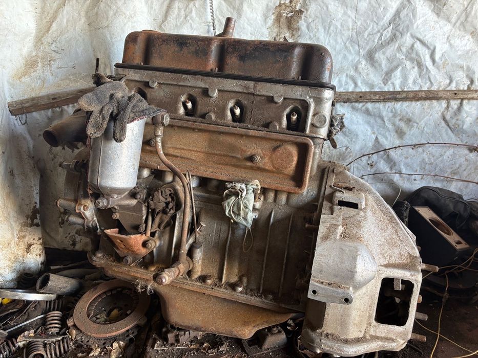 Двигатель ЗМЗ-402,  2,4 литра