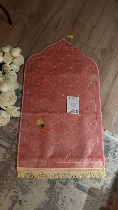 Жайнамаз новый в наборе