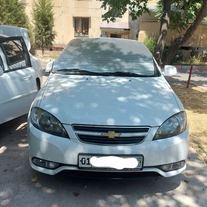 Автомобиль Gentra
