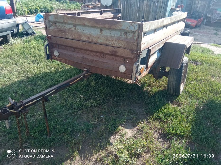 Прицеп на легковой автомобиль