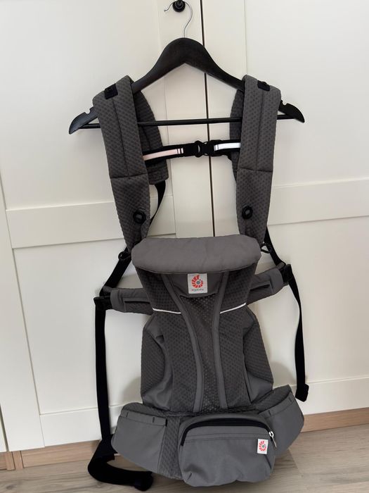 Marsupiu Omni Breeze Ergobaby