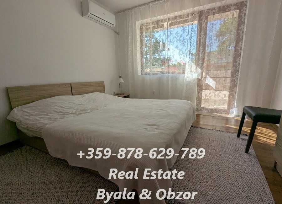 Продава се Тристаен апартамент в Бяла - 120 кв.м за 742 €/кв.м - Снимка #12