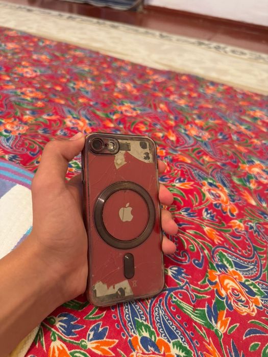 iphone 8 64gb.