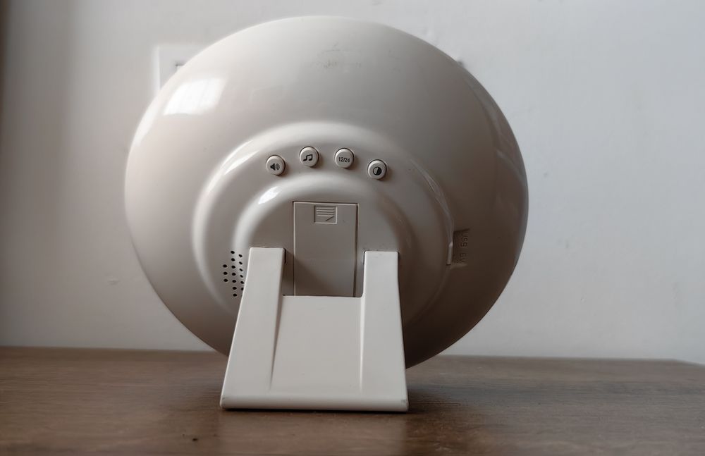 Radio FM ceas digital cu lumină de trezire veioza