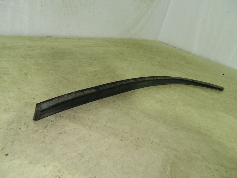 Spoiler  /  Deflector pietre  /  Prelungire bara fata partea dreapta, Opel Omega, 99-03, 09147436
