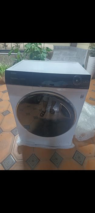 Продам стиральную машину Haier