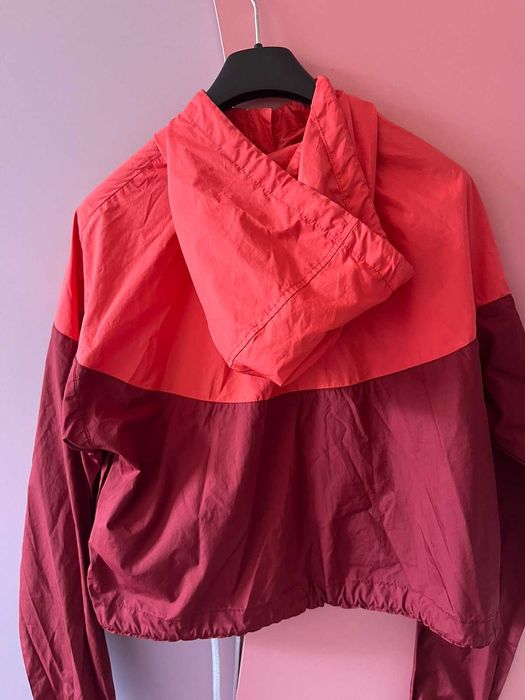 Връхна дреха на NIKE