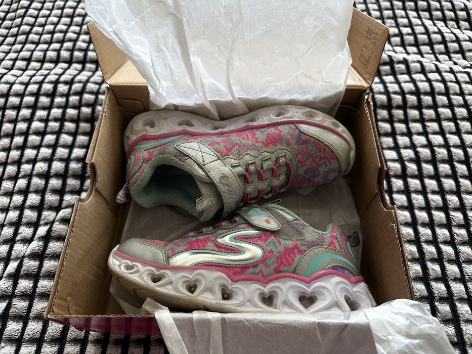 Кроссовки SKECHERS для девочки, размер 30