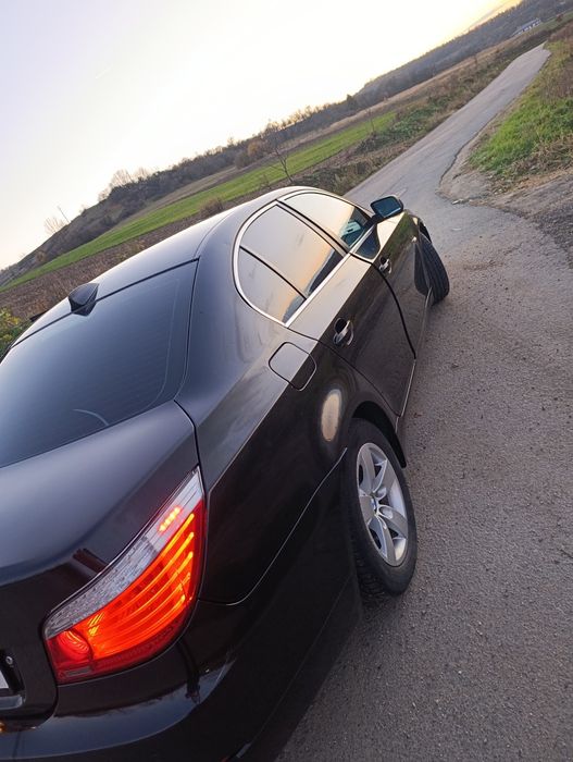Vând BMW E60 520